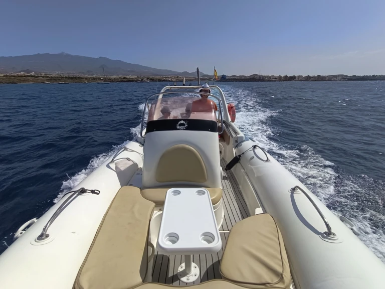 Bareboat Rental RIB Zodiac with a boat licence