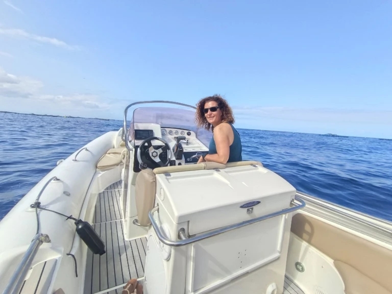 RIB for rent Santa Cruz de Tenerife at the best price