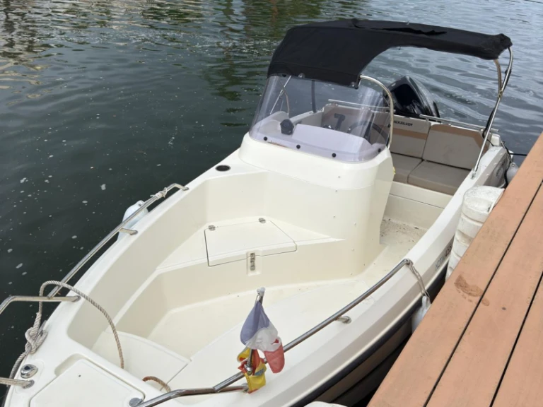 Quicksilver silver 465 charter bareboat or captained in  Empuriabrava