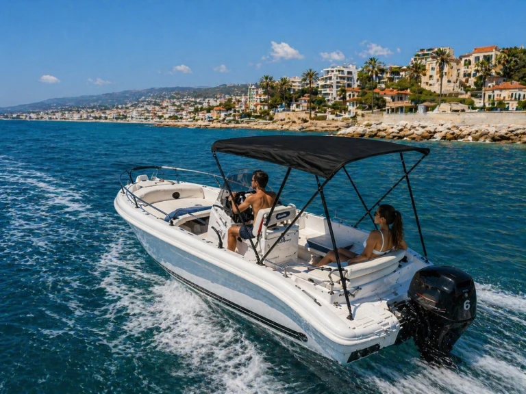 Yacht charter Saint-Laurent-du-Var cheap Shark 17