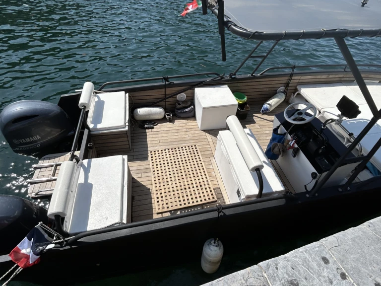 Yacht charter Hendaye cheap Catamaran One Off