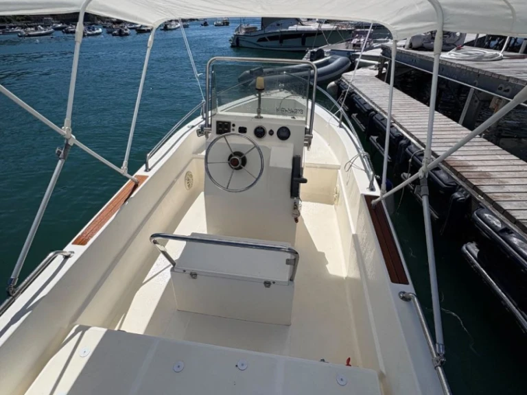Boat rental Capelli Cap16 in Porto Turistico Internazionale Di Rapallo on Samboat