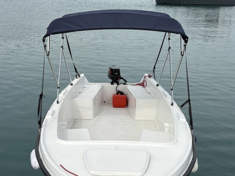 Adria M-Sport 500 Ombre 2 in Trogir on SamBoat