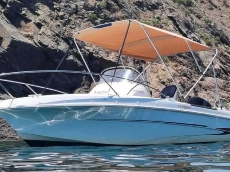 Boat rental Bénéteau Flyer 550 Open in Argelès-sur-Mer on Samboat