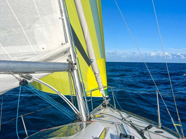 Bénéteau First 21.7 charter bareboat or captained in  La Baule-Escoublac