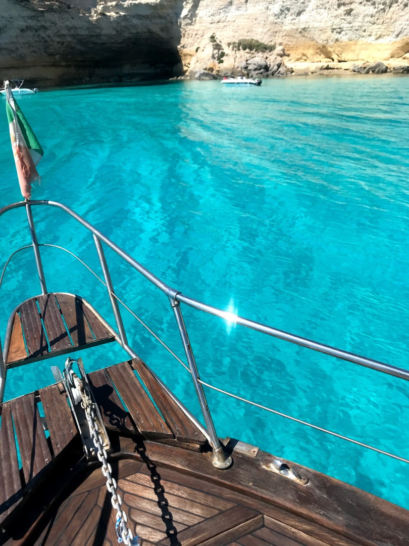 Motorboat rental in Lampedusa - Gozzo cabinato
