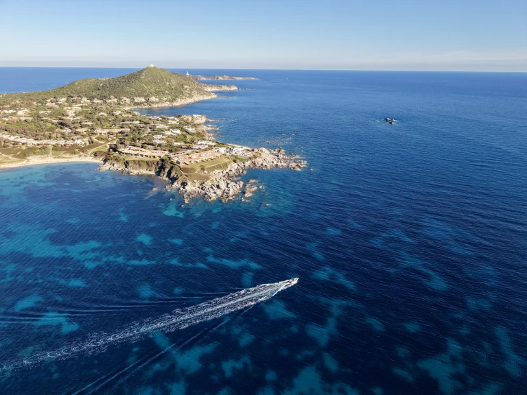 Yacht charter Villasimius cheap Salpa Soleil 18