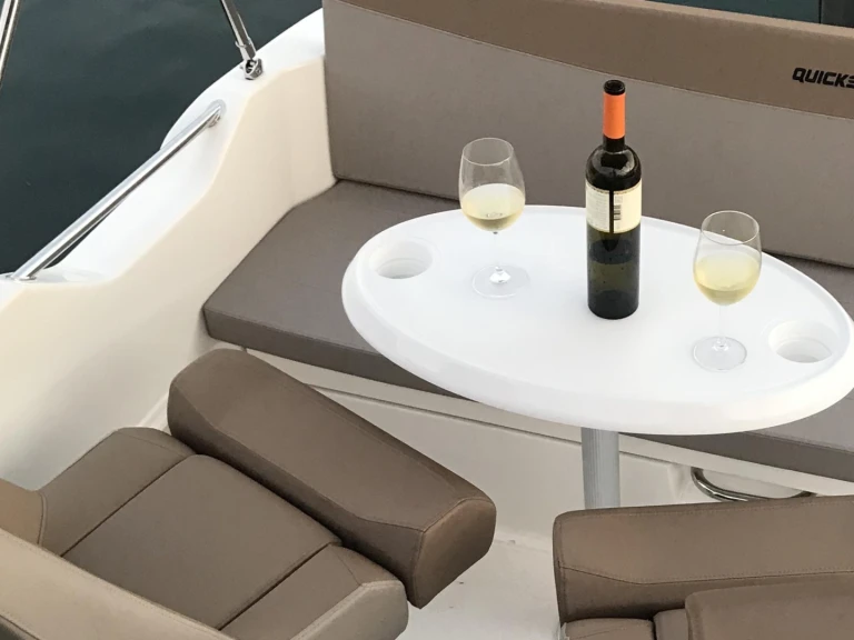 Rent a Quicksilver Quicksilver 605 Sundeck Cannes