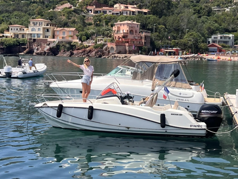 Yacht charter Cannes cheap Quicksilver 605 Sundeck