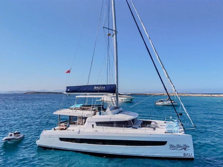 Bali Bali 5.4 in Olbia on SamBoat