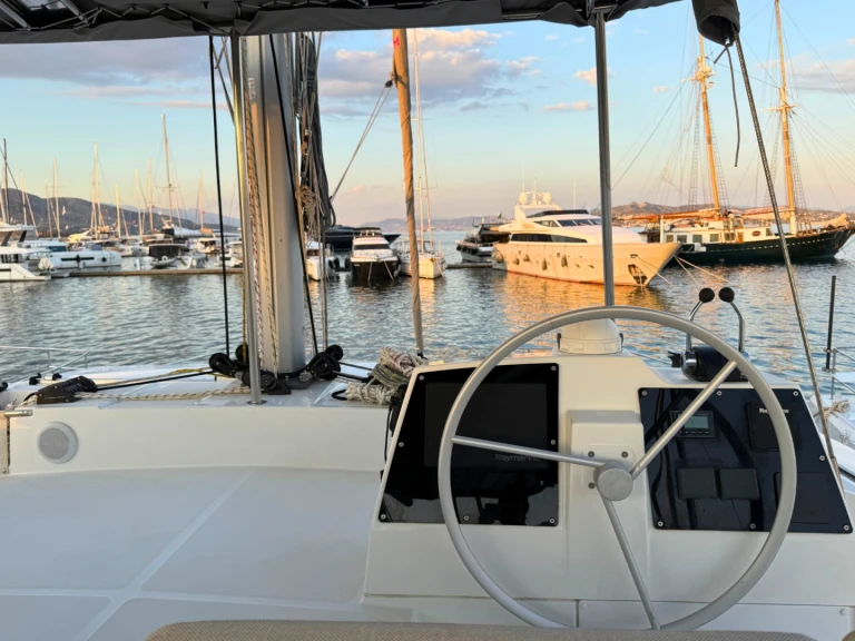 Catamaran rental with or without captain Bali Néa Péramos