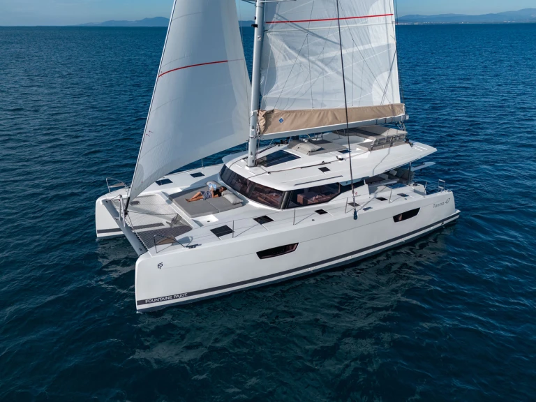 Catamaran for rent Castellammare di Stabia at the best price