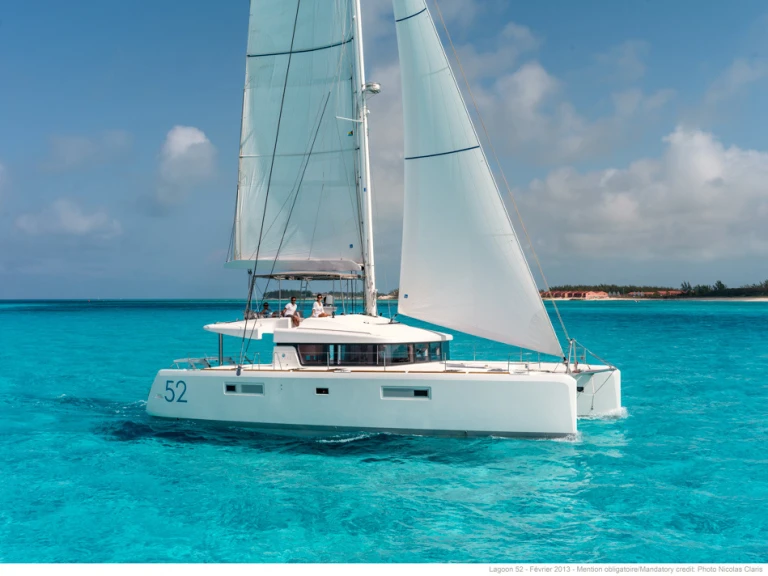 Rent a Lagoon Lagoon 52 F Placentia Village