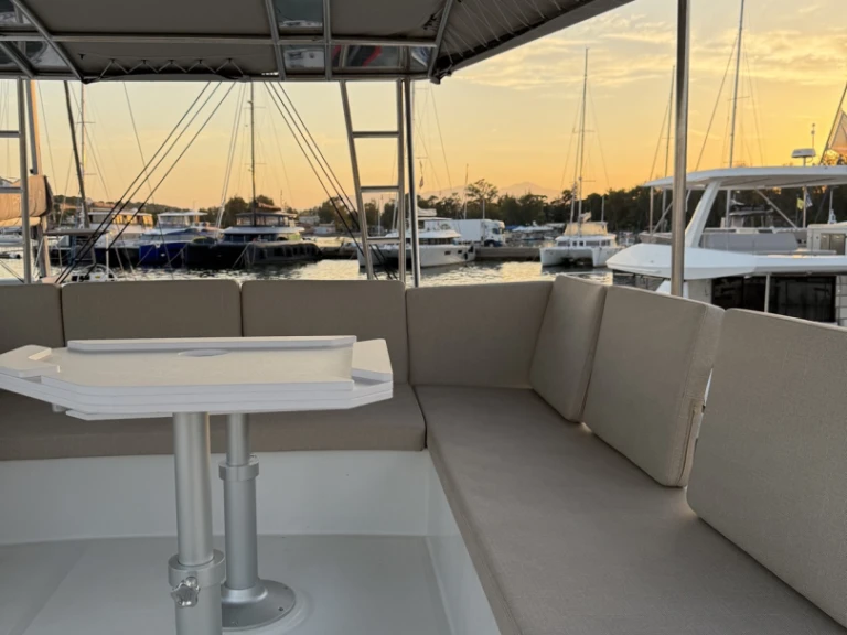 Bareboat Rental Catamaran Bali with a boat licence