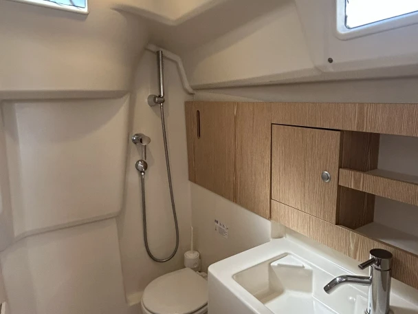 Yacht charter Cogolin cheap Hanse 315