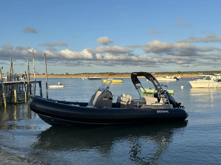 Zodiac Medline 6.8 charter bareboat or captained in  Arcachon