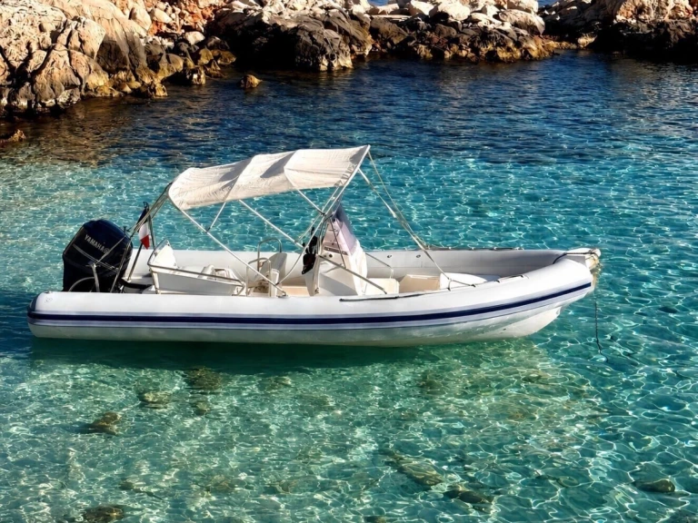 RIB for rent Bormes-les-Mimosas at the best price