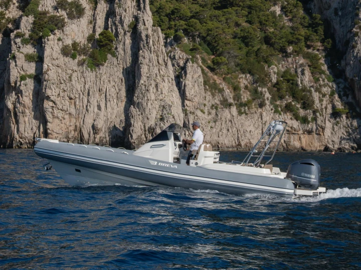 Yacht charter Sorrento cheap BREVA 800