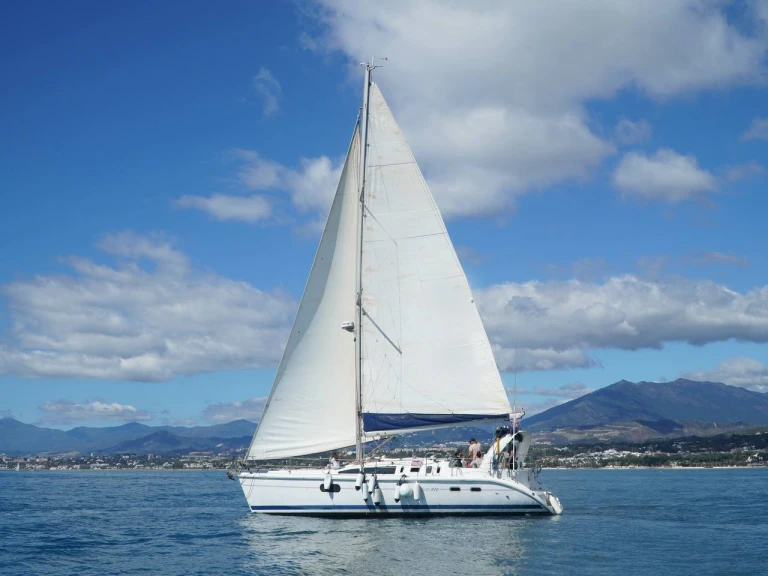 Bareboat Rental Sailboat Hunter with a boat licence