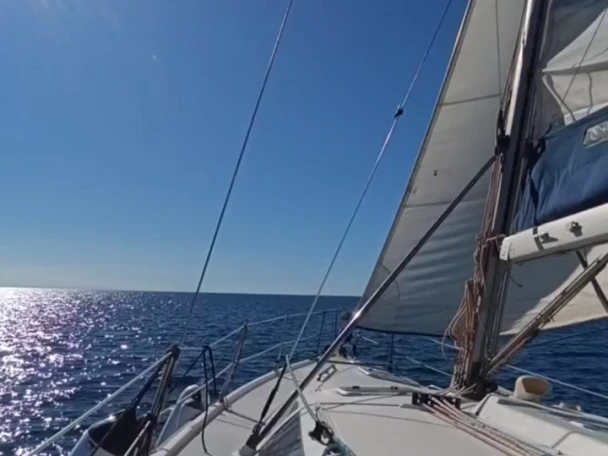 Hunter Hunter 41 charter bareboat or captained in  Marbella