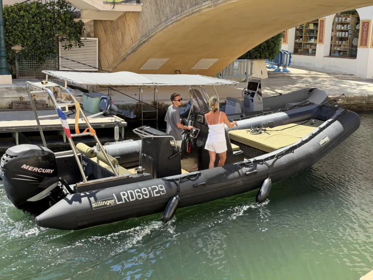 Boat rental Sillinger 7,65 in Grimaud on Samboat