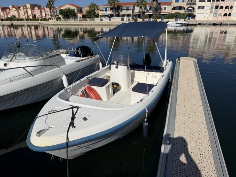Yacht charter Le Barcarès cheap Captur 500 Fish