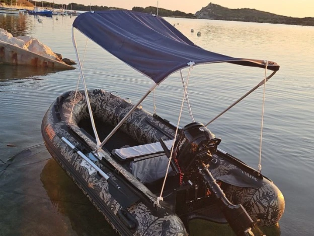 Bareboat Rental RIB Océan Skull with a boat licence