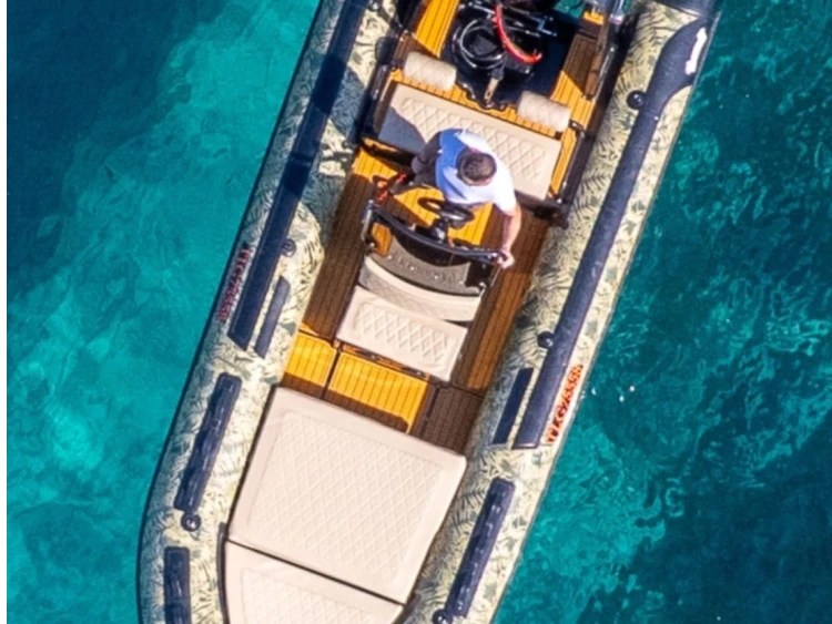RIB rental with or without captain Océan Skull Le Brusc