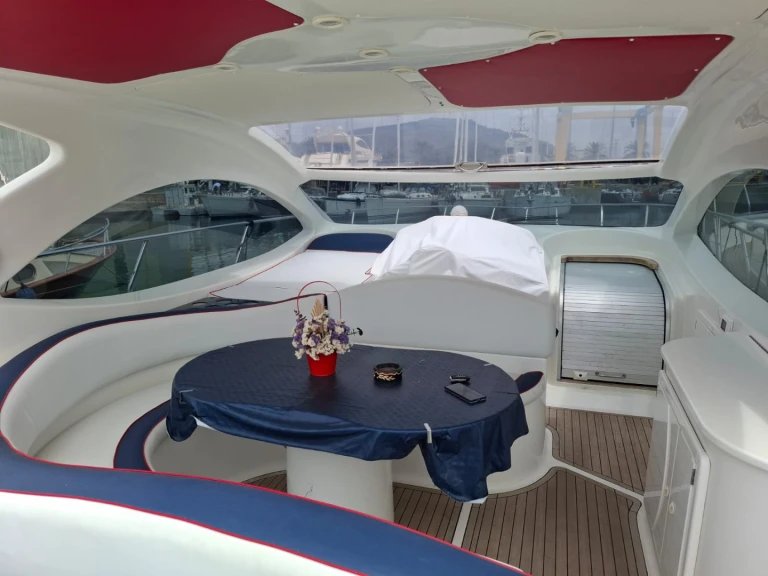Luxury Yacht for rent Trapani at the best price