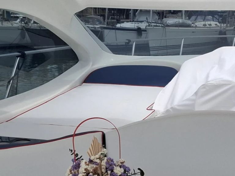 Bareboat Rental Luxury Yacht PRIMATIST By Bruno Abbate with a boat licence