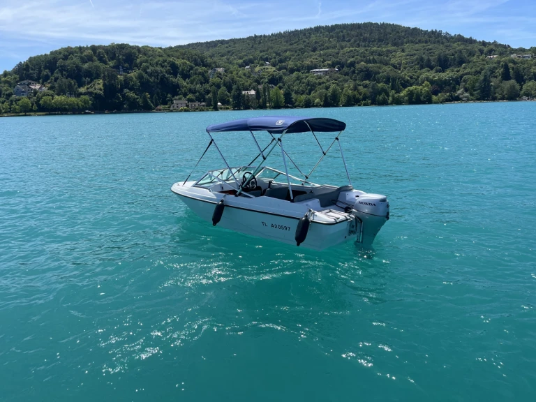 Motorboat rental in Annecy - Glastron GT 185