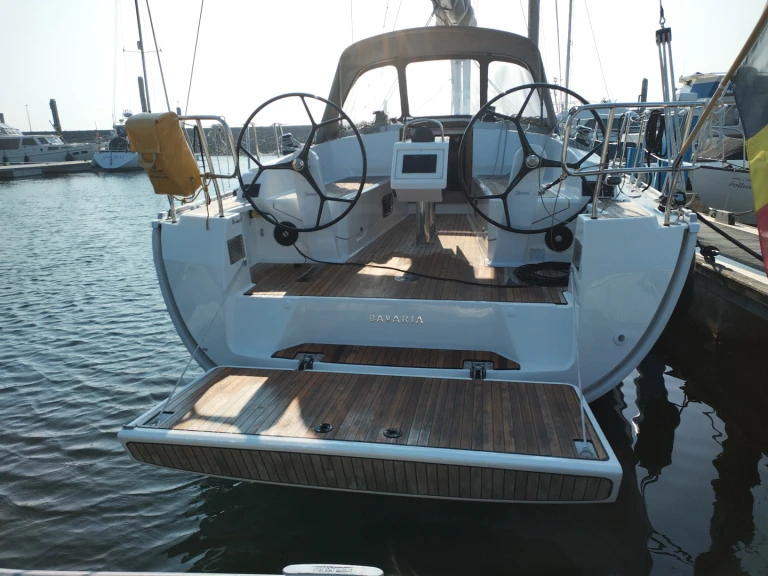 Bareboat Rental Sailboat Bavaria with a boat licence