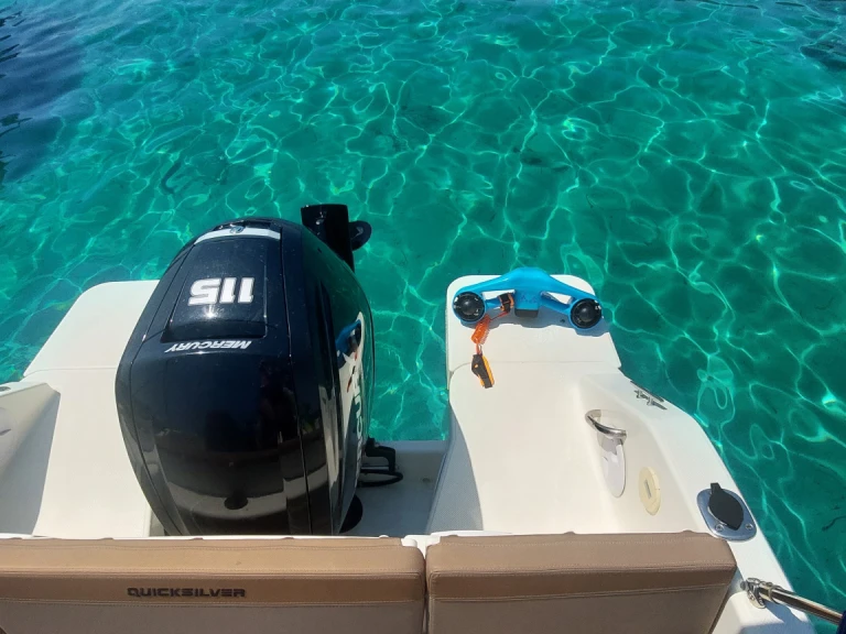 Rent a Quicksilver Activ 555 Open Mandelieu-la-Napoule