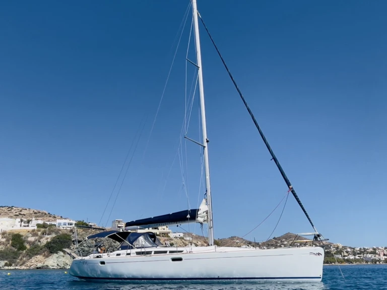 Sailboat rental in Paros Port - Jeanneau Sun Odyssey 49