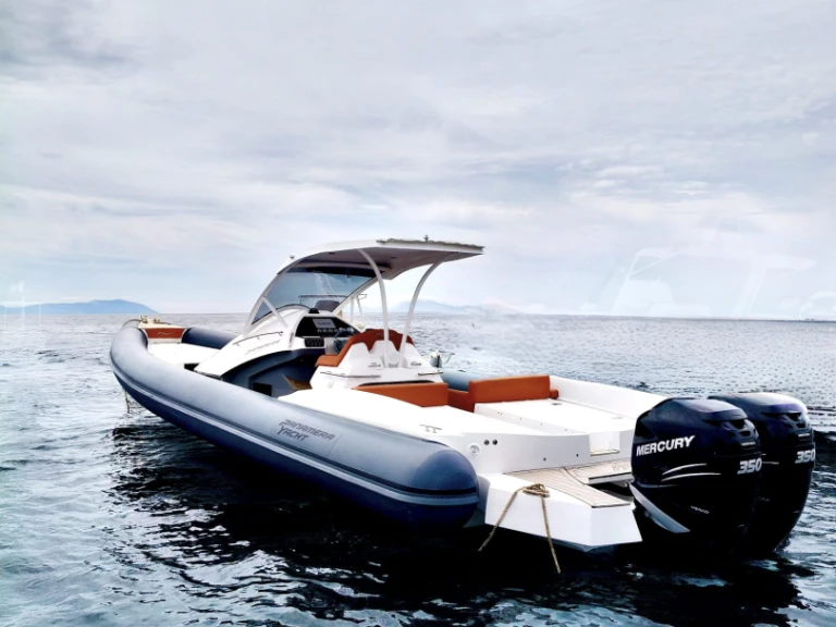 Boat rental Panamera Yacht PY 100 T Top in Naples on Samboat