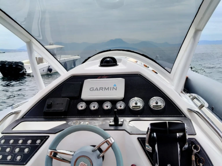 Bareboat Rental RIB Panamera Yacht with a boat licence