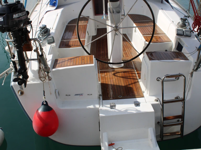 Rent a Hanse 370e  Torrevieja