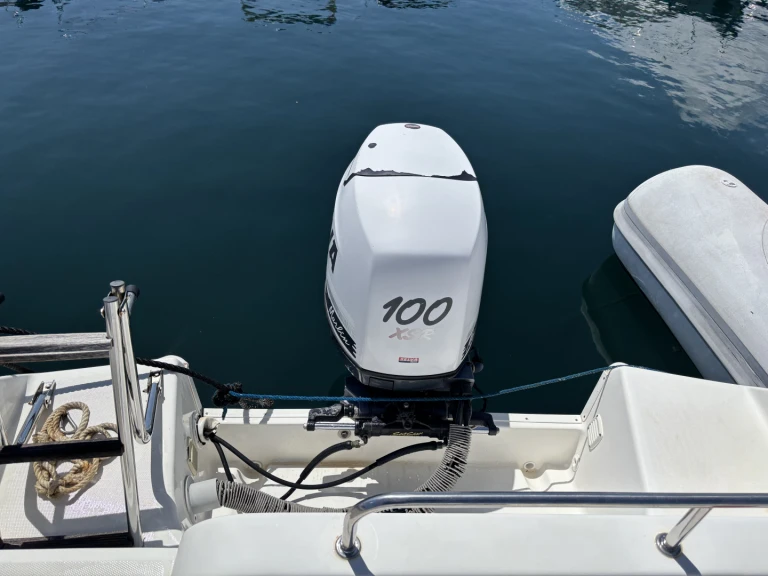 Bareboat Rental Motorboat Selva with a boat licence