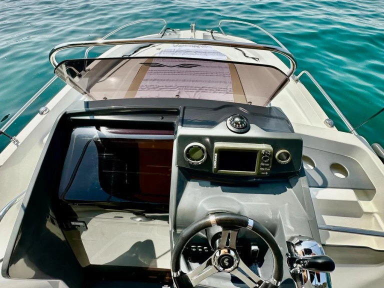 Yacht charter La Seyne-sur-Mer cheap Flyer 6 SUNdeck
