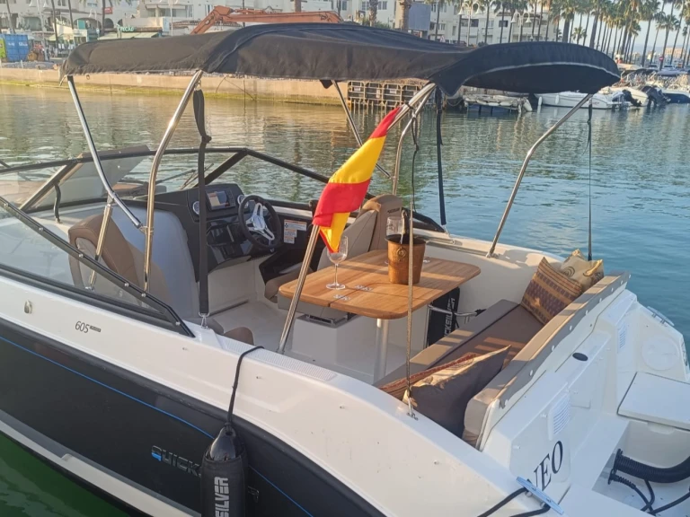 Motorboat rental in Puerto Marina Benalmadena - Quicksilver 605 CRUISER