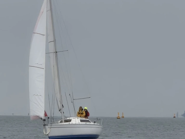 Sailboat rental with or without captain Jeanneau Brest