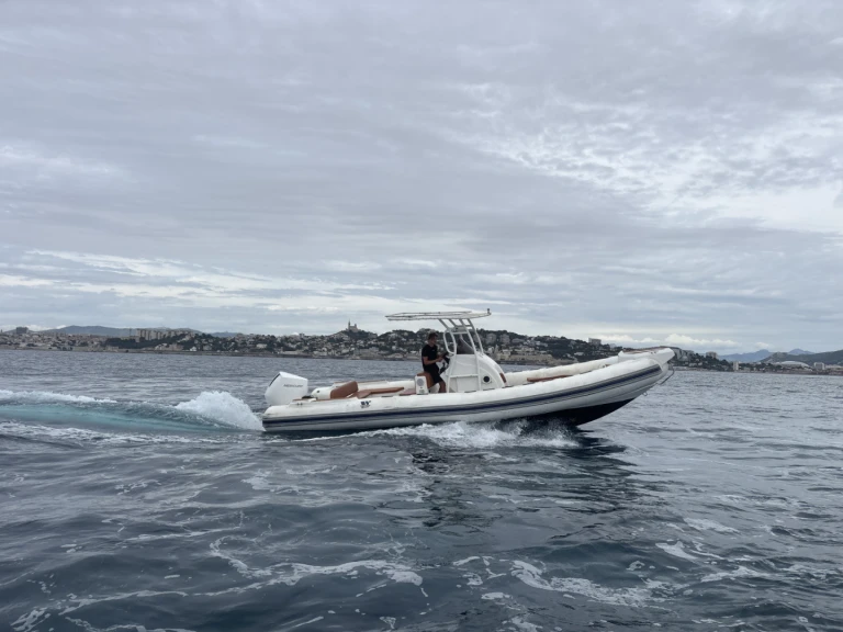 Bareboat Rental RIB Tiger with a boat licence