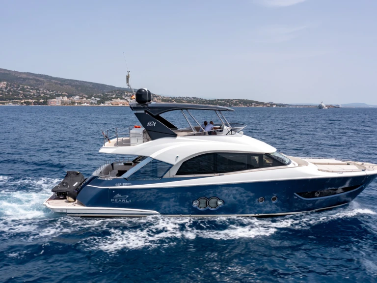 Luxury Yacht for rent Capri at the best price