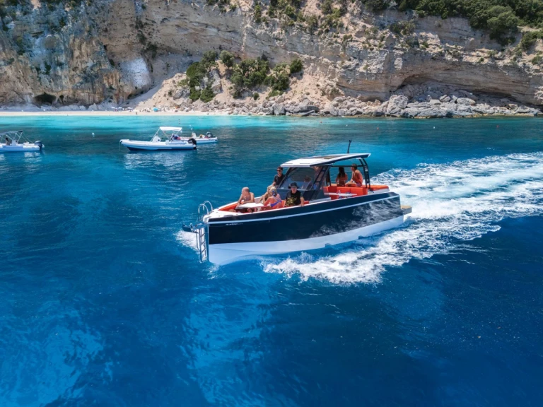 Motorboat rental with or without captain De Antonio Yacht D29 Cala Gonone