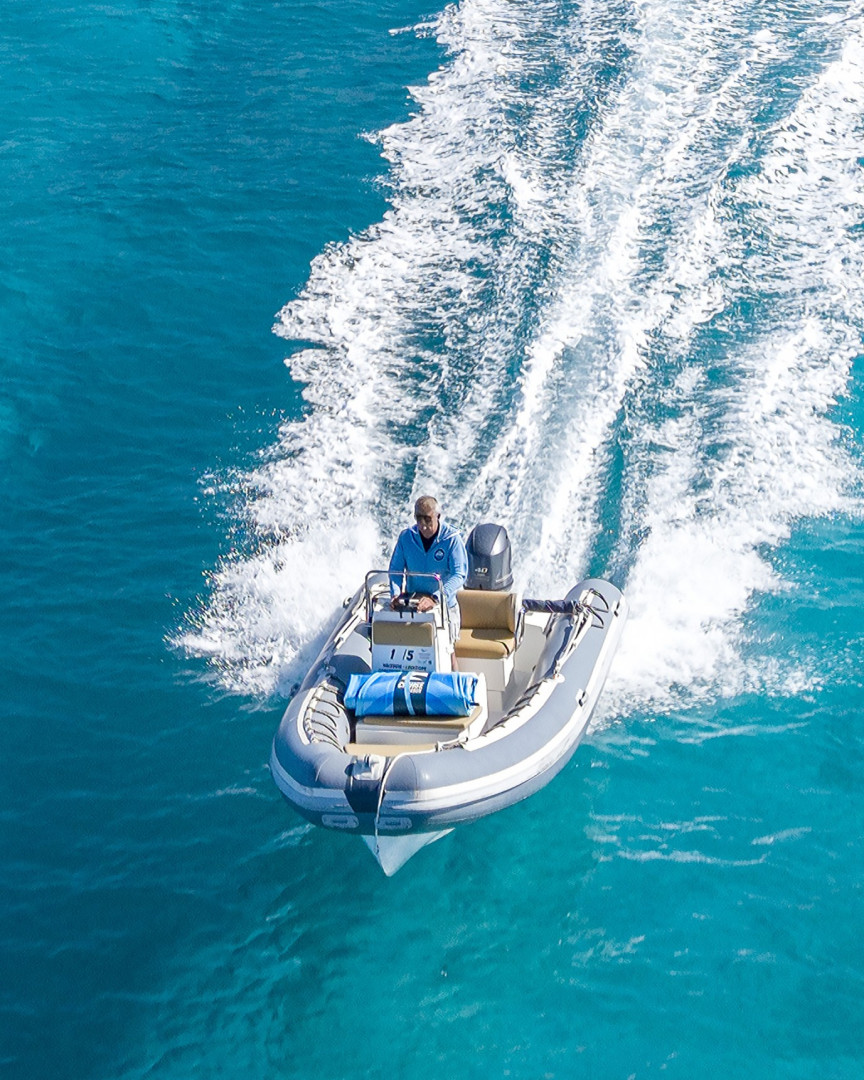 Rent a RIB Joker Boat Coaster 470 in Cala Gonone (Joker coaster (1