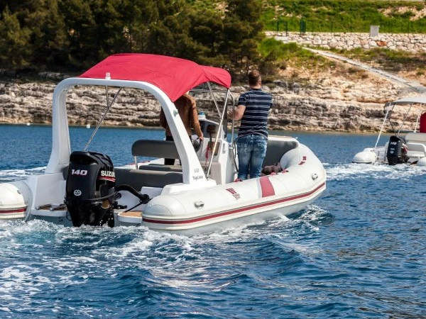 RIB rental in Preko - Tiger 6.5