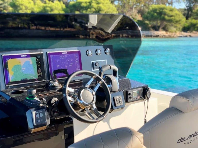Motorboat rental in Palma de Mallorca - DE ANTONIO Yachts D42 Open 