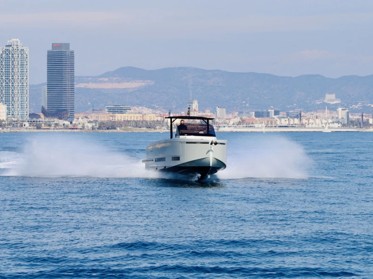 Motorboat rental with or without captain DE ANTONIO Yachts Palma de Mallorca