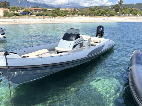 Lomac Adrenalina 9.0 in Porto-Vecchio on SamBoat