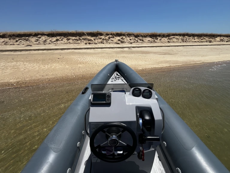 Bareboat Rental RIB 3dtender with a boat licence